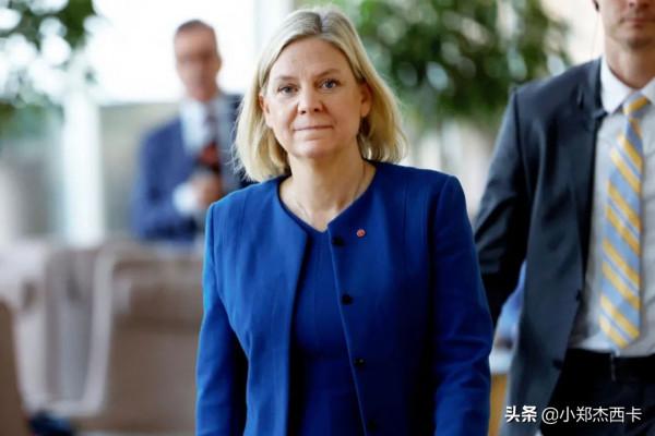 大S離婚後近照意外曝光，氣色紅潤和好友喝酒慶祝 | 鄭爾摩斯週報