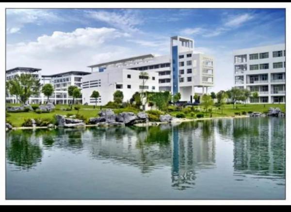 我在廣西柳州高階中學的三年歲月 我在廣西柳州高階中學的三年歲月