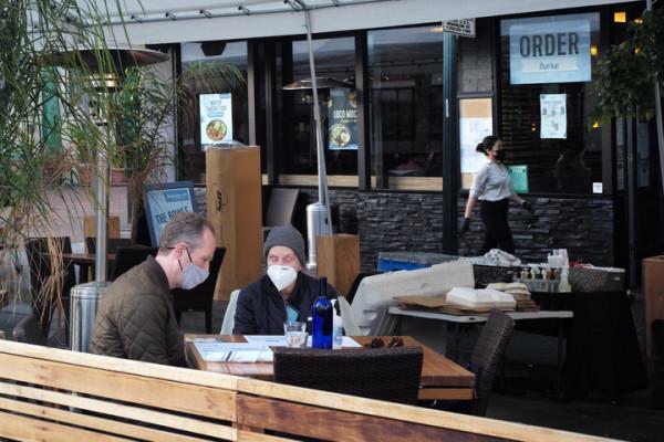 美國約6萬名肉類加工企業工人感染新冠 美國約6萬名肉類加工企業工人感染新冠