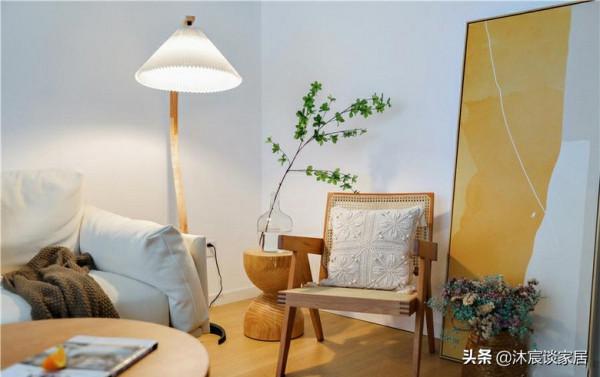 學會用白牆配原木傢俱的人,真是很明智,輕鬆打造簡約又淡雅的家 學會用白牆配原木傢俱的人,真是很明智,輕鬆打造簡約又淡雅的家