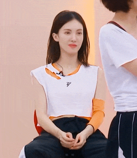 “內卷”下暴瘦的娛樂圈明星，有的瘦到74斤，有的體力不支坐輪椅