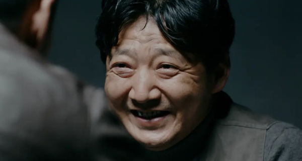 三刷《藥神》：才明白為何除了曹斌，一個接程勇出獄的人都沒有