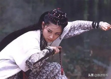 10位演任盈盈的女星,把她們的顏值一對比,差距太慘烈 10位演任盈盈的女星,把她們的顏值一對比,差距太慘烈