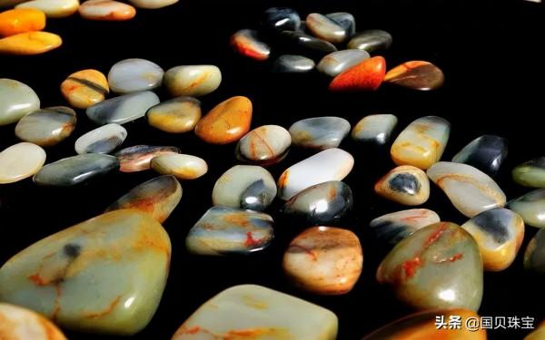 染完幾十年不褪色，和田玉子料造假過程揭秘