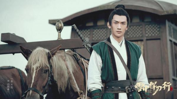 明明是同一人，演完《鹿鼎記》再演《雪中悍刀行》，愣是沒認出來