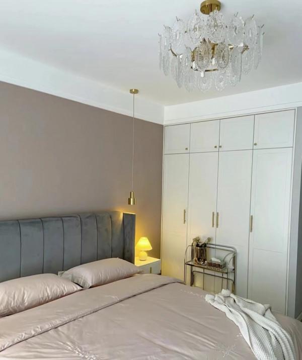 女主115㎡輕奢風,懸空大理石電視背景牆,很有格調 女主115㎡輕奢風,懸空大理石電視背景牆,很有格調