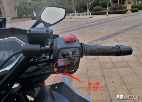 國產“小金翼”——貝納利超公升級豪華旅行車1200GT試駕感受