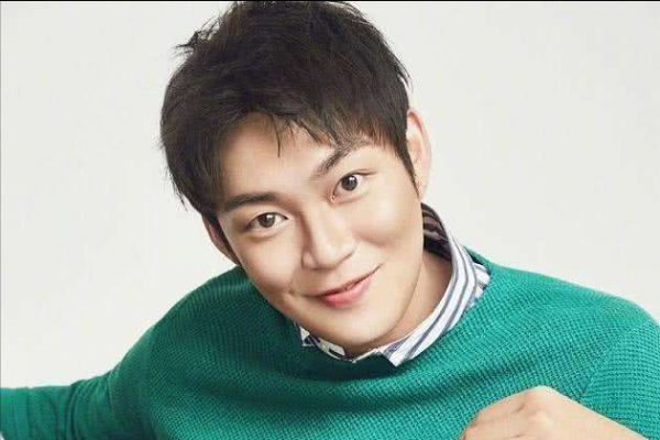 馬麗選擇小11歲的姐弟戀後，孕期也在賺錢養家，如此辛苦值得嗎？