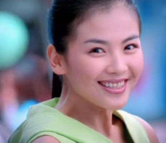 “國民賢妻”劉濤的尷尬上位史，和她身後的3個男人