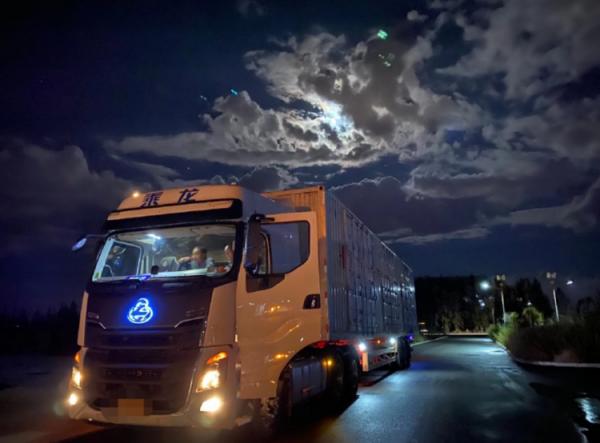 青藏線上的卡車人：跑“天路”，吃好喝好休息好是關鍵