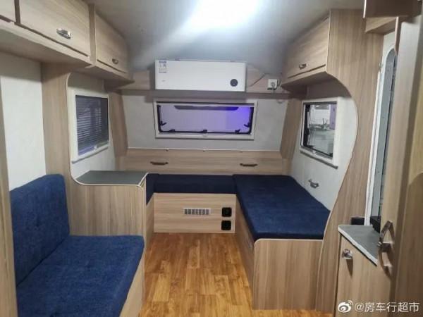 公路版拖掛房車改裝的新能源移動警務用車