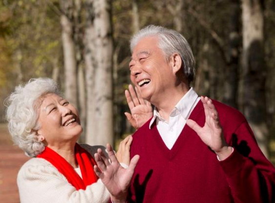 70歲後身體出現這6種變化，是衰老的正常現象，做好調養助長壽