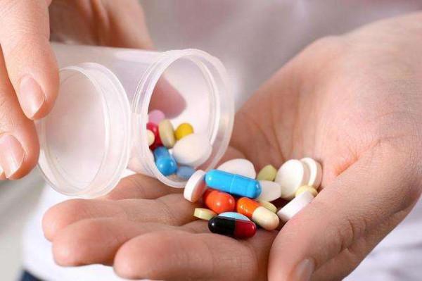 甲狀腺全切會後悔？手術之前，請三思