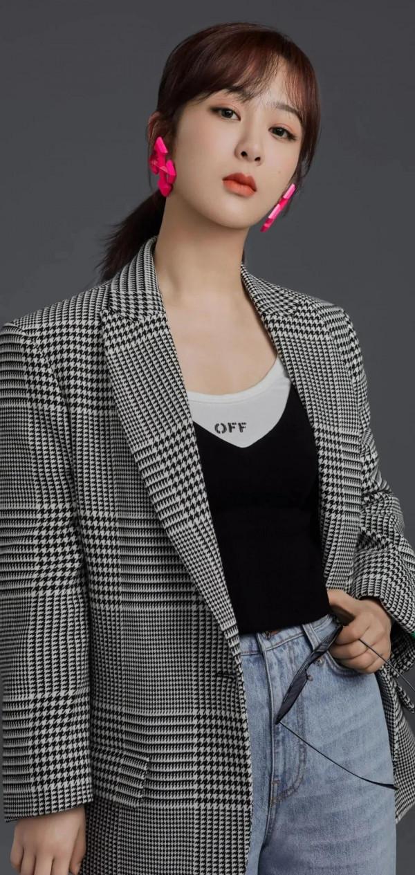 楊紫，膚白貌美、古靈精怪、性格爽朗，好看的女孩子誰不愛呢