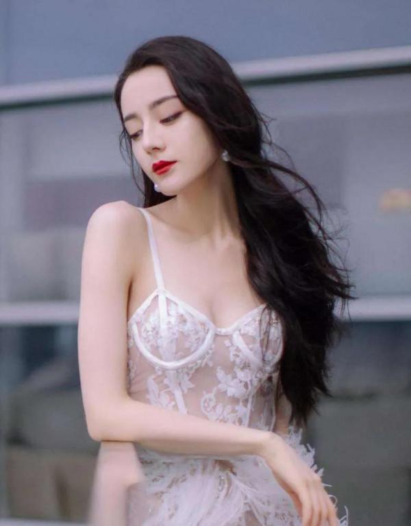 美人迪麗熱巴精美圖集