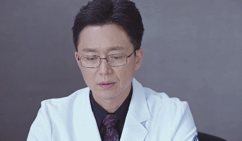 男明星眼鏡殺，有的斯文，有的書生，有的雅痞，你中意誰？