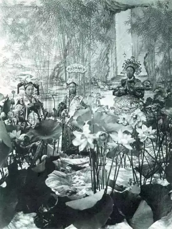 外國畫師被70歲慈禧太后迷住，稱不到40歲！她到底長什麼樣？