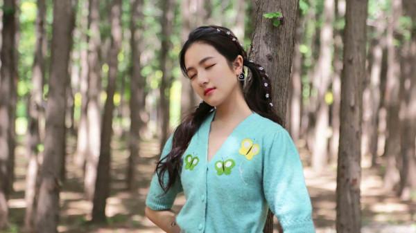 餘週週扮演者李蘭迪寫真照