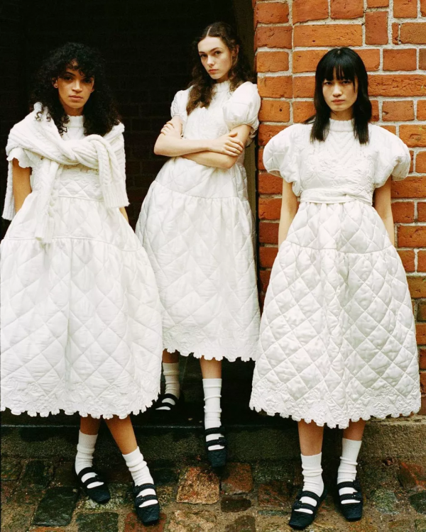 馬丁靴失寵了？這雙鞋才是粗腿女孩的初秋救星