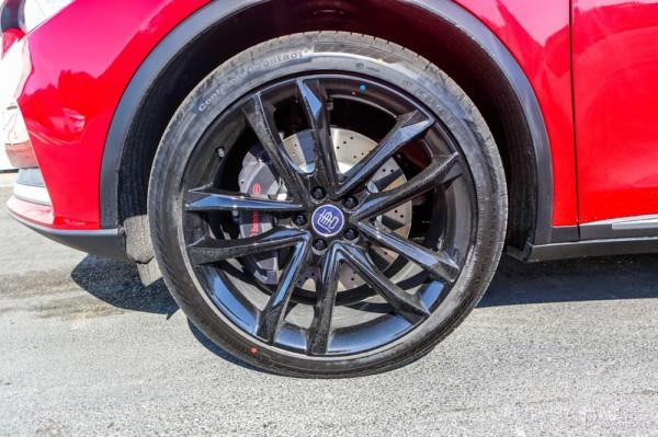 當一個更全面的“快男”試駕2021款唐EV