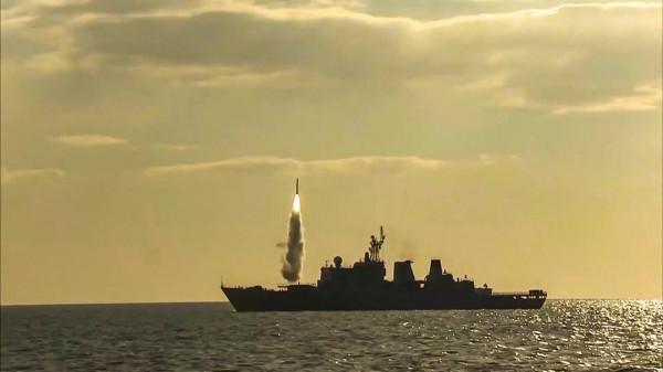 別划走,海上武器試驗高燃場面不容錯過 別划走,海上武器試驗高燃場面不容錯過