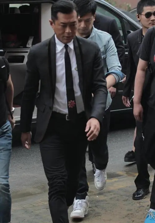 古天樂的人間清醒，和他換膚色的真相