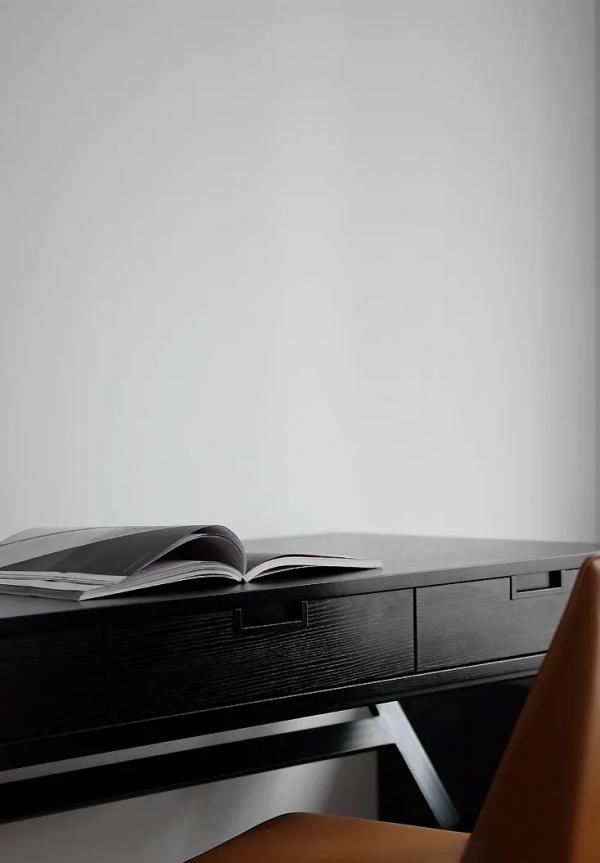 143㎡現代輕奢風新房，全屋色調太漂亮舒服了，一進門就被吸引