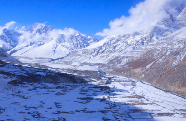 西姆沙爾“雪山人”：雪山上如履平地，6000米高原挖礦淘金難養家