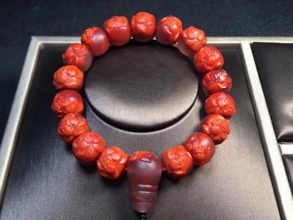 瓦西蘇工也有手串作品