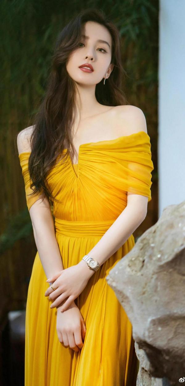 劉詩詩 黃色長裙波浪發(高畫質組圖)知性優雅 劉詩詩 黃色長裙波浪發(高畫質組圖)知性優雅