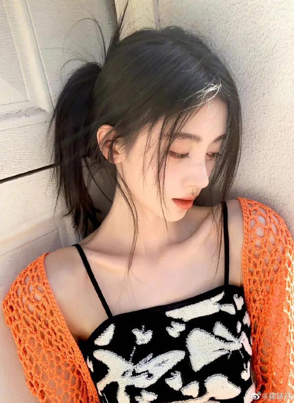 鞠婧禕方圓傳授你夏日穿小秘訣-純欲天滑板