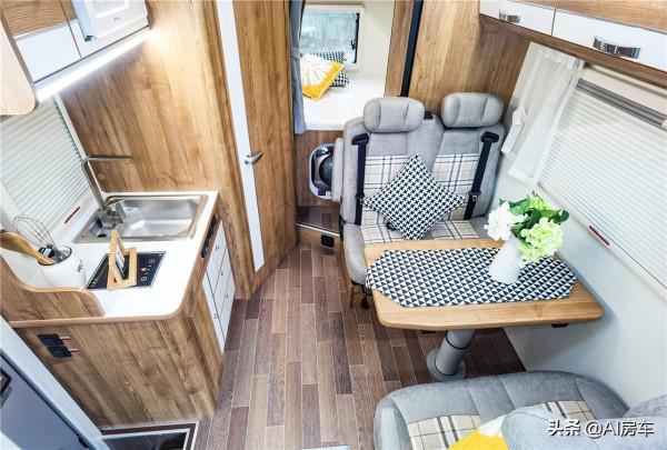 火星車也能住人了？還帶智慧黑科技？火星2號同名房車精彩詳解