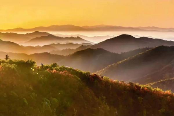 賞美圖，&OpenCurlyDoubleQuote;雲&rdquo;遊雙牌陽明山