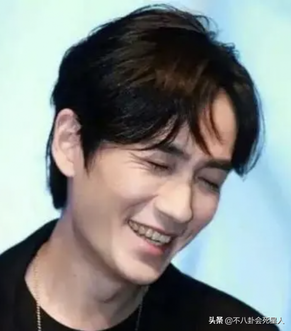 ​不耐老的6位男星，一到年紀就禿得禿、垮得垮，還有人像“大姨”