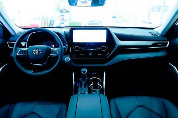 拓展空間 降低油耗 補齊智慧 第四代漢蘭達實拍簡評