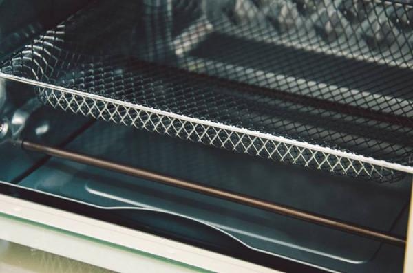 家庭廚房必備平價好物——七彩叮噹空氣炸鍋電烤箱一體機