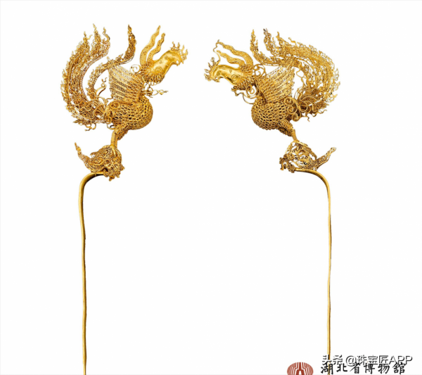 1400件金器，件件無價！明梁莊王墓，一己之力養活半個漢服首飾圈