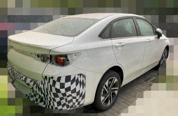 ​北京U5 PLUS插混版諜照曝光，細節升級，外觀時尚運動