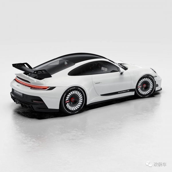 保時捷911 GT3和杜卡迪都在用的輪轂罩,自行設計才能避免撞衫 保時捷911 GT3和杜卡迪都在用的輪轂罩,自行設計才能避免撞衫