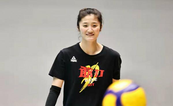 遼寧主帥罕見變換陣容!孫海平實力不輸丁霞,新賽季可以考慮主打 遼寧主帥罕見變換陣容!孫海平實力不輸丁霞,新賽季可以考慮主打