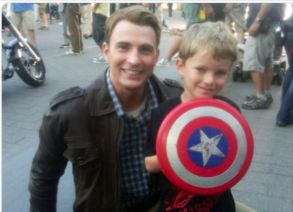 27張活久未見的照片,飛機偶遇奧巴馬,史泰龍和施瓦辛格同時住院 27張活久未見的照片,飛機偶遇奧巴馬,史泰龍和施瓦辛格同時住院