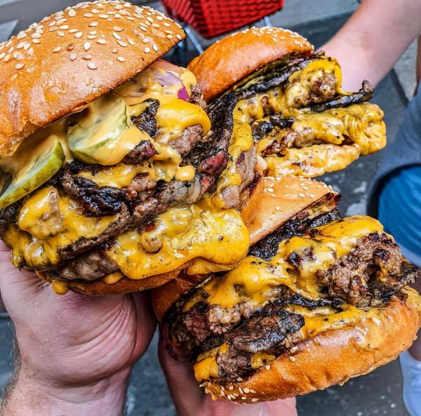 35張活久未見的照片，車走了冰還在原地，袋鼠打架像在鬥舞