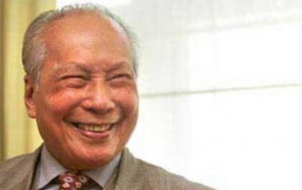 港劇傳奇曹達華,輸掉3億今價值1500億,賭王何鴻燊包他終身吃住 港劇傳奇曹達華,輸掉3億今價值1500億,賭王何鴻燊包他終身吃住