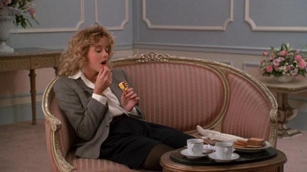 外國妹子紛紛模仿起梅格瑞恩的秋季穿搭，摩登雅痞風舒適又實用