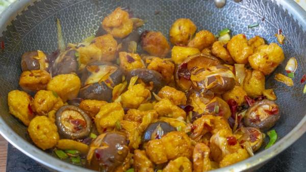 過年吃膩了大魚大肉，推薦10道&OpenCurlyDoubleQuote;刮油菜&rdquo;，5分鐘上桌，清爽解膩