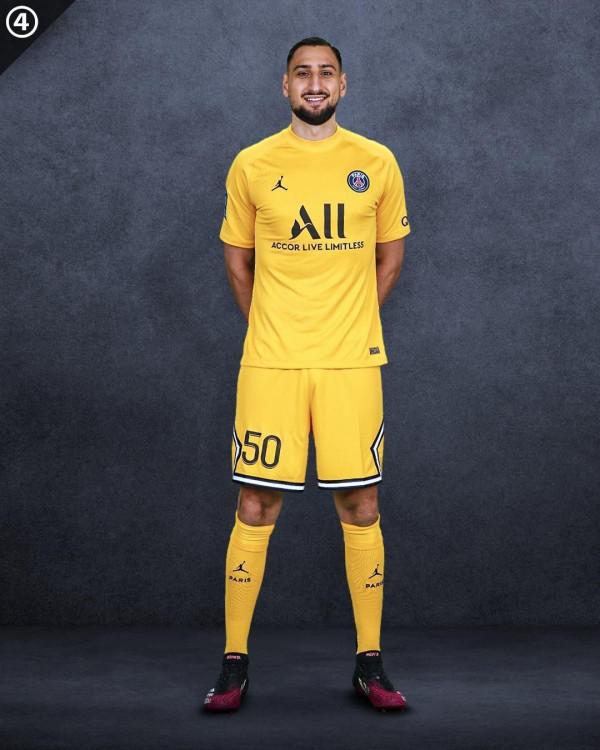 過去一年，足壇最著名的十大轉會，梅西C羅紛紛轉會