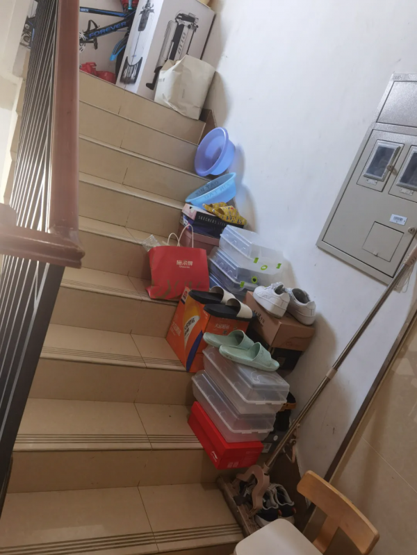 價格比對面便宜2.6w/平,入手三年還能再虧28萬 價格比對面便宜2.6w/平,入手三年還能再虧28萬