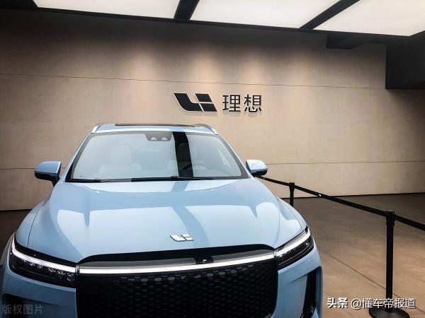 觀察 | 9月車市“冰火兩重天”:新能源車持續猛增,燃油車驟降20% 觀察 | 9月車市“冰火兩重天”:新能源車持續猛增,燃油車驟降20%