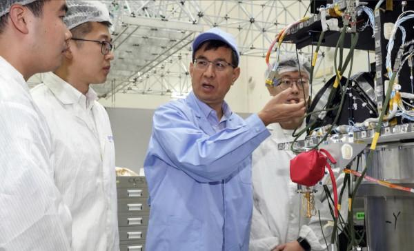 從神舟七號伴星到“悟空號”衛星,背後有一位“造星大師” 從神舟七號伴星到“悟空號”衛星,背後有一位“造星大師”