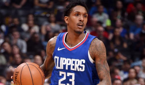 現役還有5位高中生球員，2人沒球打，1人拿底薪，還有1人是超巨